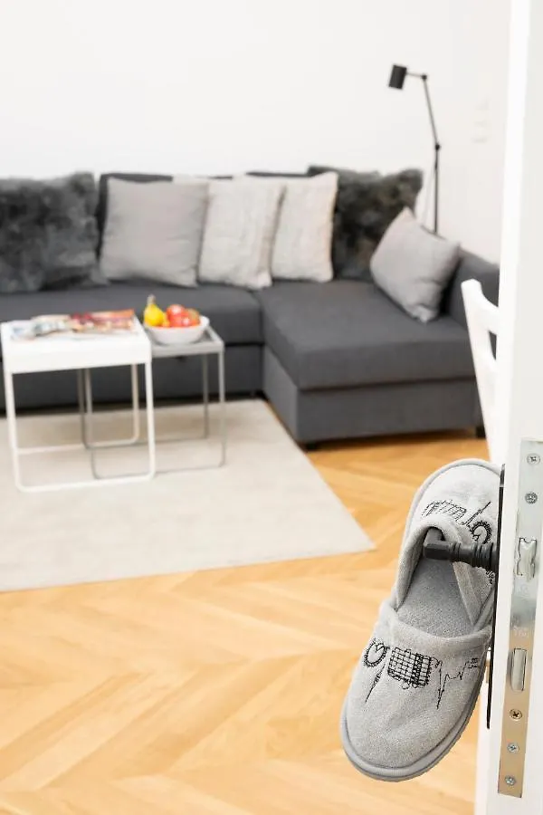 Hideaway Brigittenau Vienna Apartment