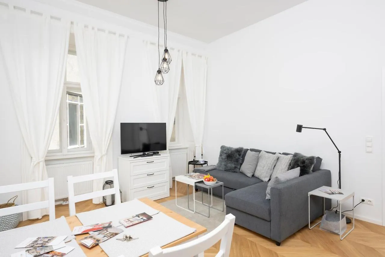 Apartment Hideaway Brigittenau Vienna
