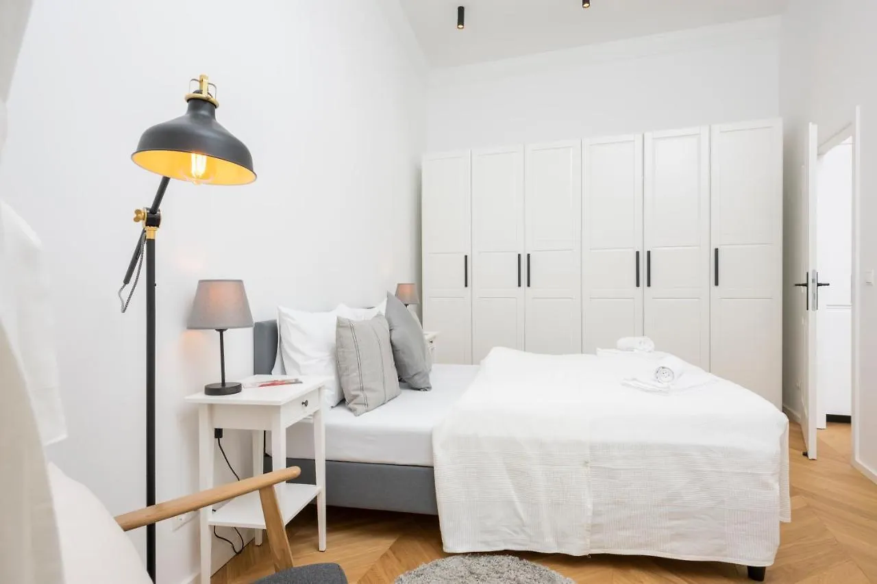 Hideaway Brigittenau Vienna 0*,  Austria