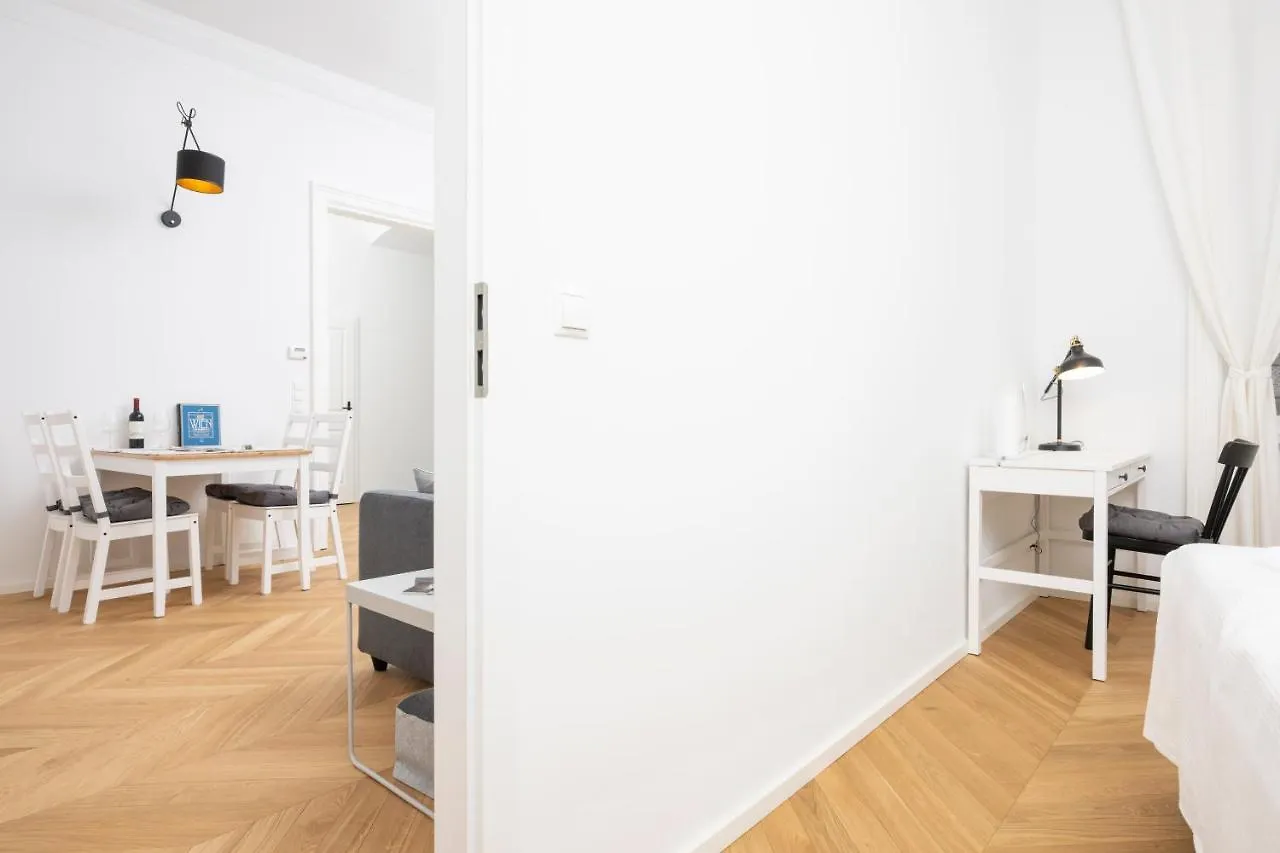Hideaway Brigittenau Vienna 0*,  Austria