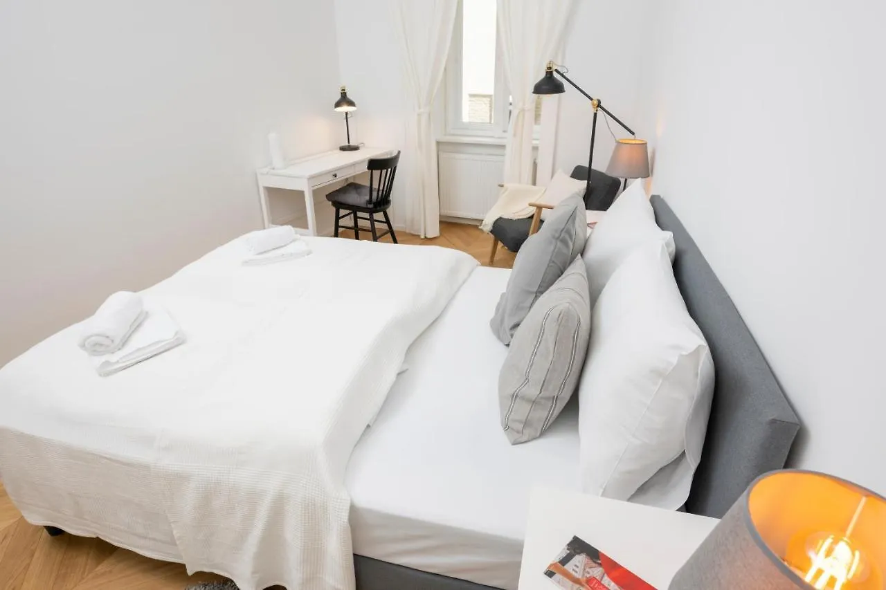 Apartment Hideaway Brigittenau Vienna